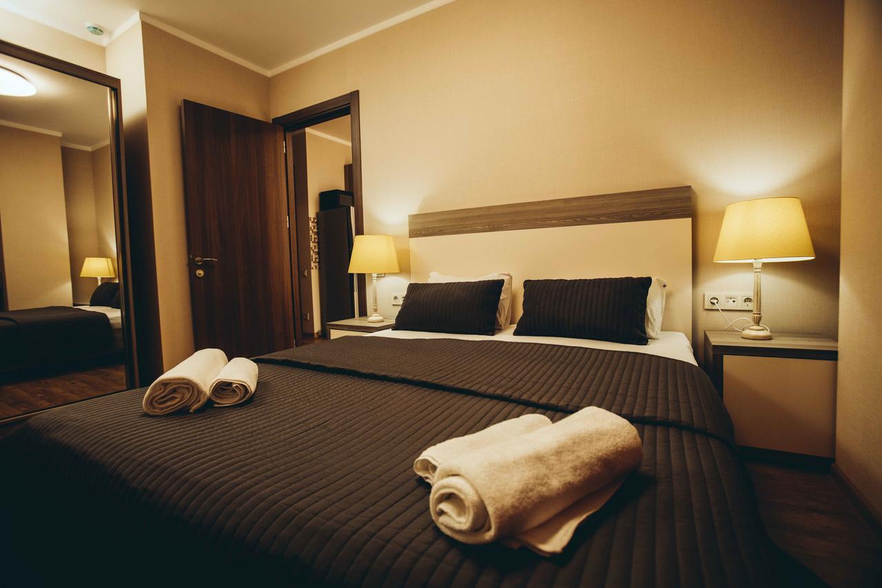 Holiday Lux Tower Батумі Екстер'єр фото